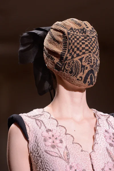 Look 20